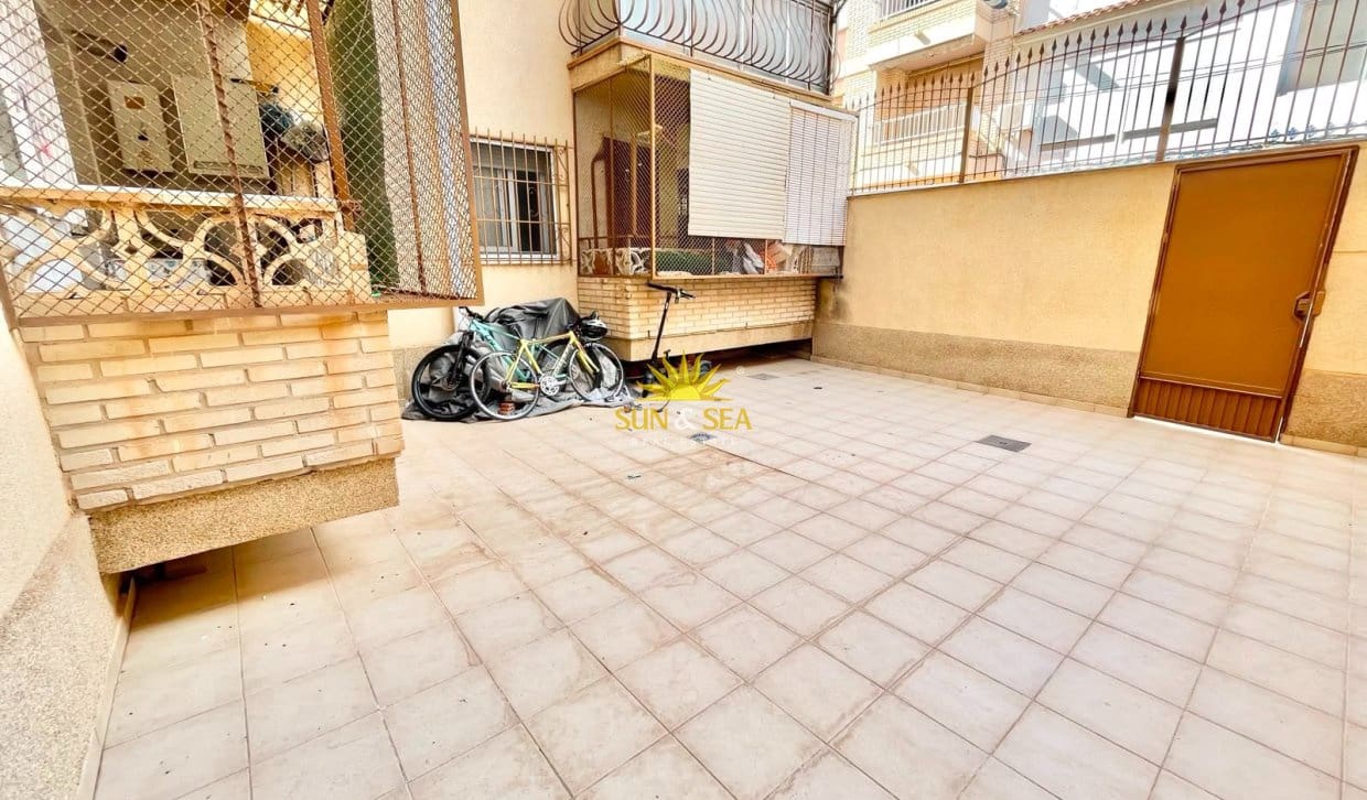 3 bedroom Apartment for rent in Los Cuarteros with garage - € 750 (Ref: 10004823)