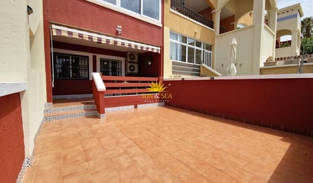 2 sypialnia Dom na sprzedaż w Orihuela Costa, Orihuela z basenem garażem - 173 000 € (Ref: 10007570)