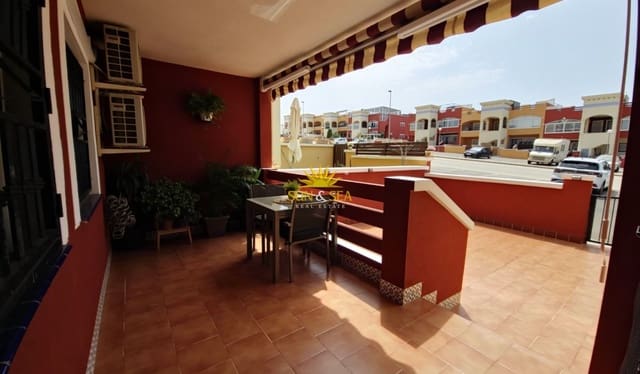2 sypialnia Dom na sprzedaż w Orihuela Costa, Orihuela z basenem garażem - 173 000 € (Ref: 10007570)