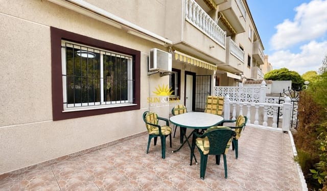 2 sypialnia Dom na kwatery wakacyjne w Torreblanca, Torrevieja z basenem - 750 € (Ref: 10007764)