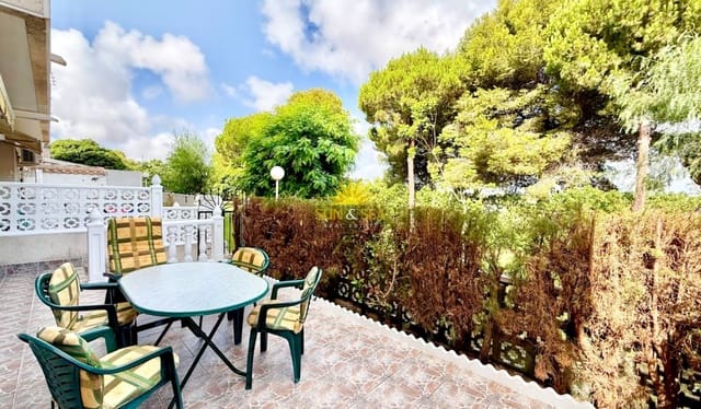 2 sypialnia Dom na kwatery wakacyjne w Torreblanca, Torrevieja z basenem - 750 € (Ref: 10007764)