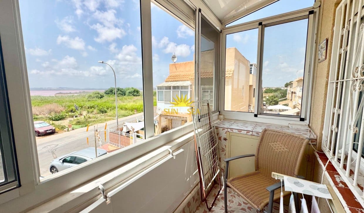 3 sovrum Hus att hyra i Torrevieja med pool - 850 € (Ref: 10008084)