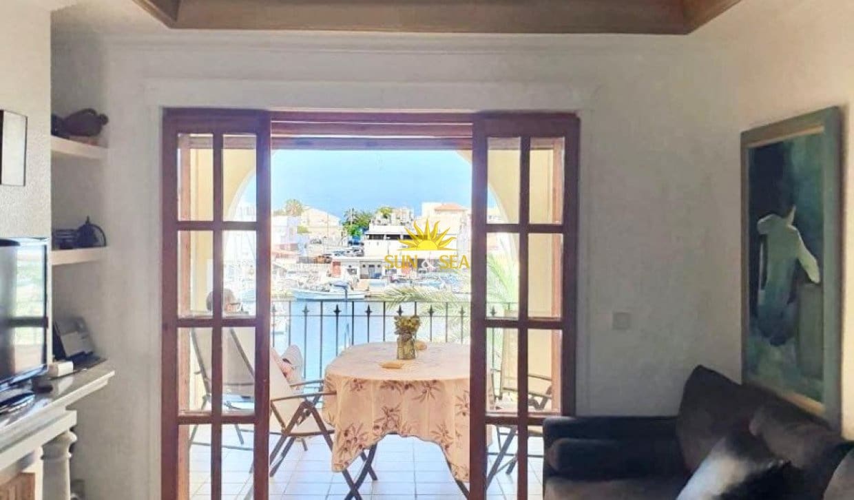 Apartamento de 2 habitaciones en Cabo de Palos en alquiler vacacional con piscina - 750 € (Ref: 10009756)
