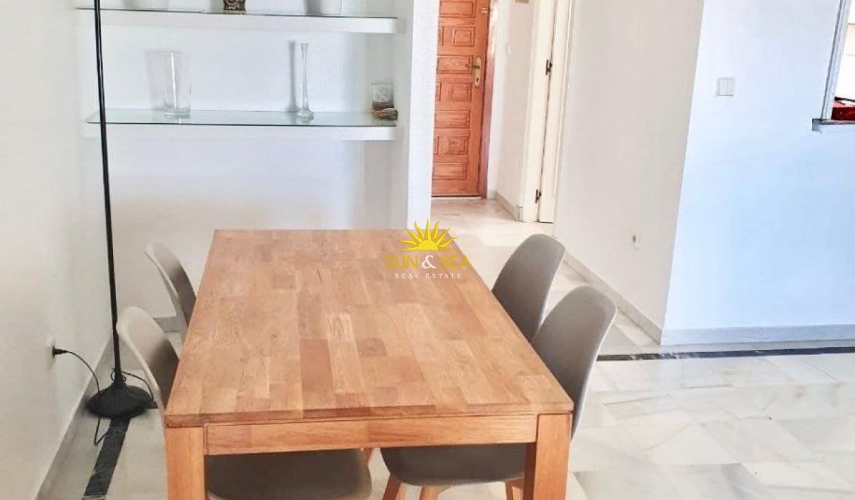 Apartamento de 2 habitaciones en Cabo de Palos en alquiler vacacional con piscina - 750 € (Ref: 10009756)