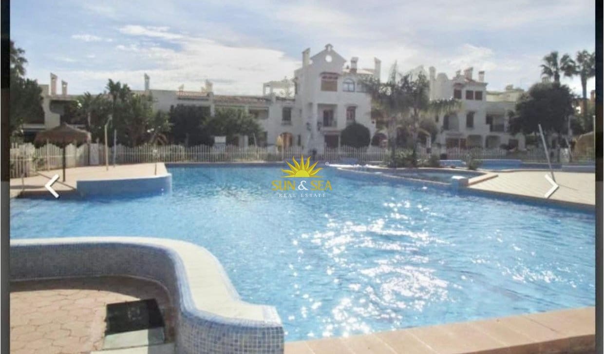 Apartamento de 2 habitaciones en Cabo de Palos en alquiler vacacional con piscina - 750 € (Ref: 10009756)