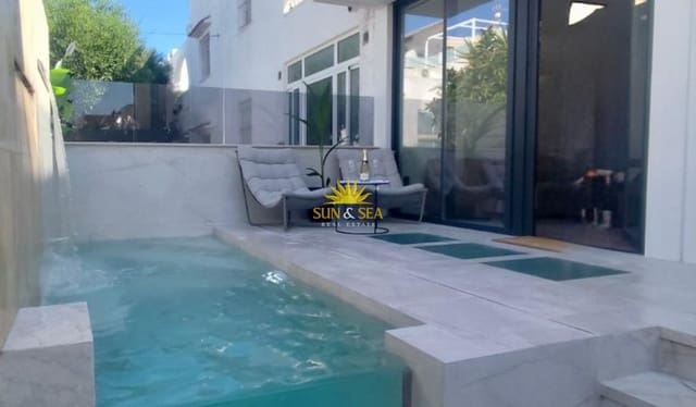 3 Zimmer Apartment zu vermieten in Centro, Torrevieja - 2.200 € (Ref: 10009757)
