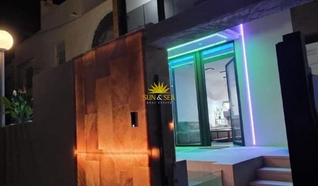 3 Zimmer Apartment zu vermieten in Centro, Torrevieja - 2.200 € (Ref: 10009757)
