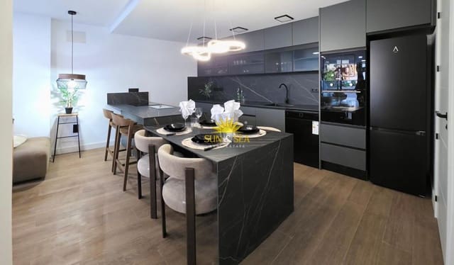 3 Zimmer Apartment zu vermieten in Centro, Torrevieja - 2.200 € (Ref: 10009757)