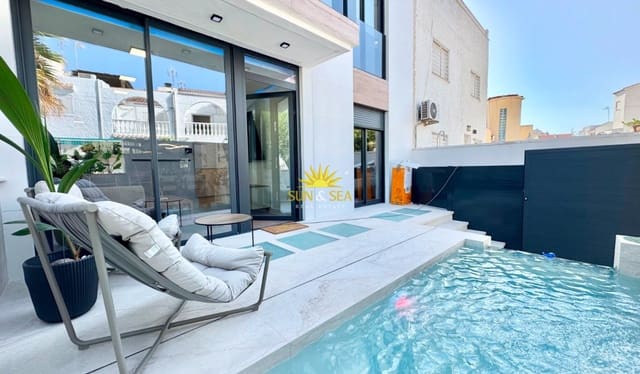 3 slaapkamer Appartement te huur in Centro, Torrevieja met zwembad - € 2.200 (Ref: 10009757)