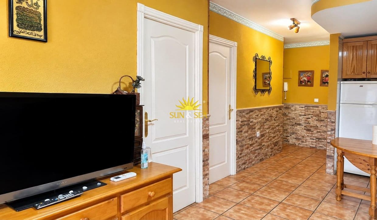 2 soveværelse Lejlighed til salg i Torrevieja - € 159.990 (Ref: 10009758)