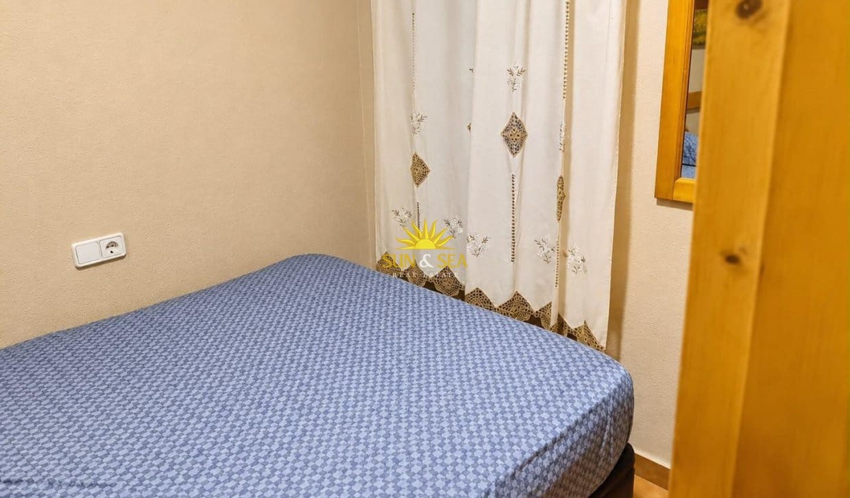 2 soveværelse Lejlighed til salg i Torrevieja - € 159.990 (Ref: 10009758)