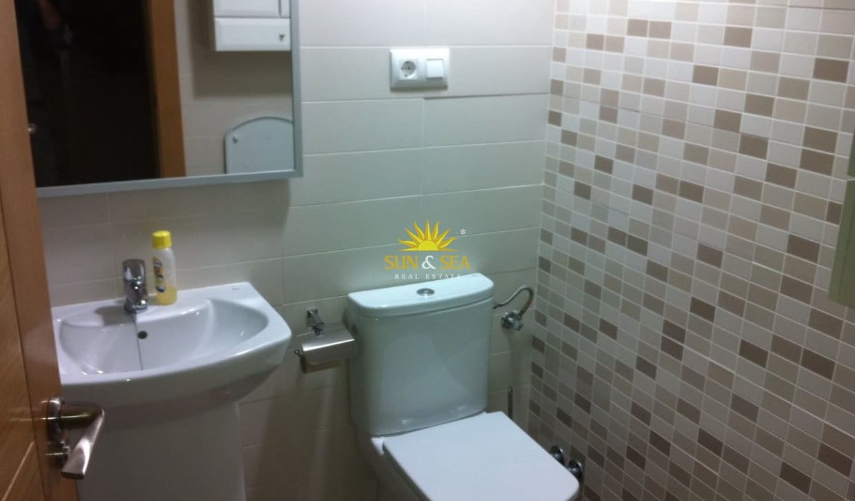 4 camera da letto Appartamento da affitare come casa vacanza in Torre de la Horadada con garage - 1.300 € (Rif: 10009850)