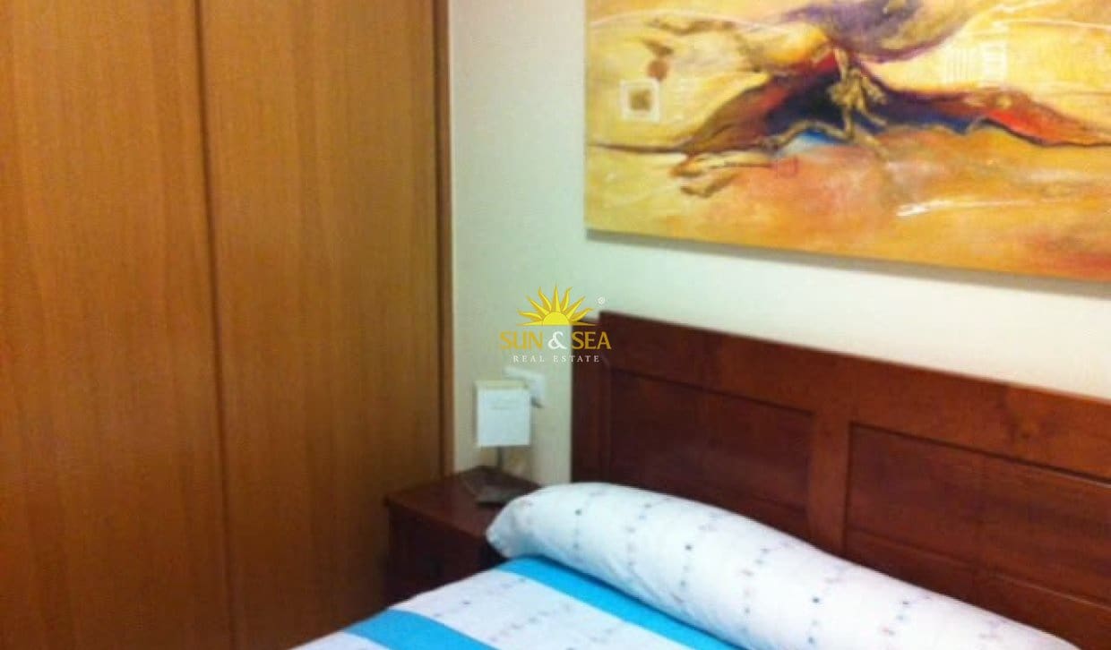 4 camera da letto Appartamento da affitare come casa vacanza in Torre de la Horadada con garage - 1.300 € (Rif: 10009850)