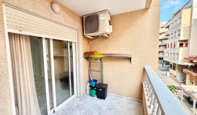1 soveværelse Lejlighed til leje i Avenida Habaneras - Curva de Palangre, Torrevieja - € 700 (Ref: 10012283)