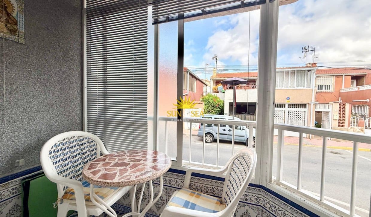 1 sypialnia Apartament do wynajęcia w Torrevieja - 750 € (Ref: 10012284)