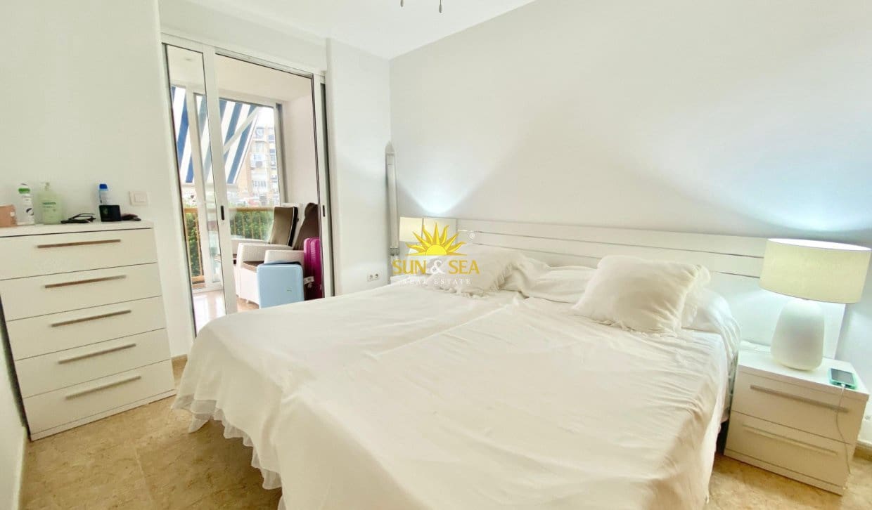 2 camera da letto Appartamento da affitare come casa vacanza in Playa de San Juan con piscina - 1.500 € (Rif: 10012619)