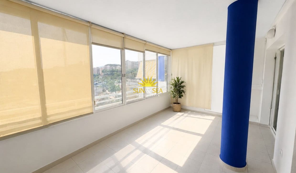 Apartamento de 1 habitación en La Villajoyosa / Vila Joiosa en alquiler con piscina garaje - 1.000 € (Ref: 10014792)
