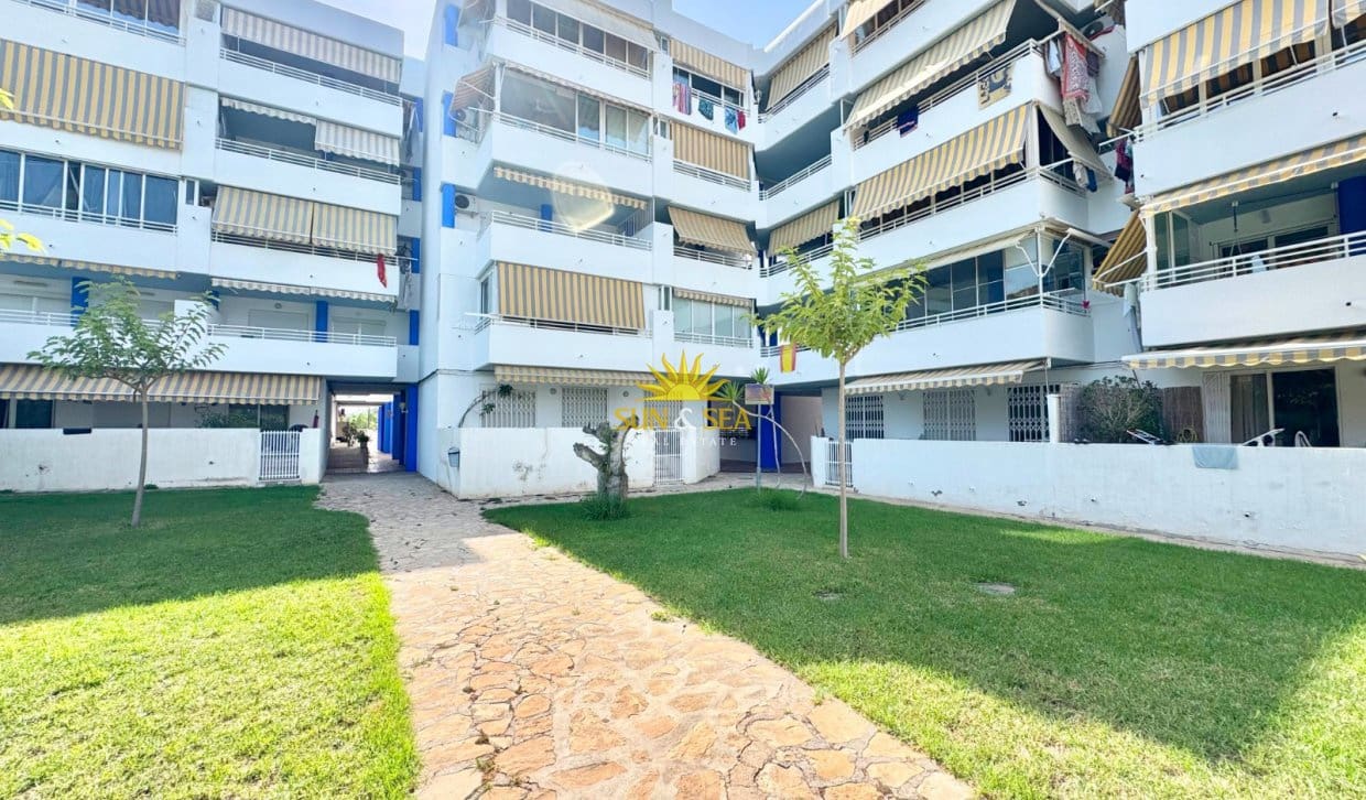 Apartamento de 1 habitación en La Villajoyosa / Vila Joiosa en alquiler con piscina garaje - 1.000 € (Ref: 10014792)