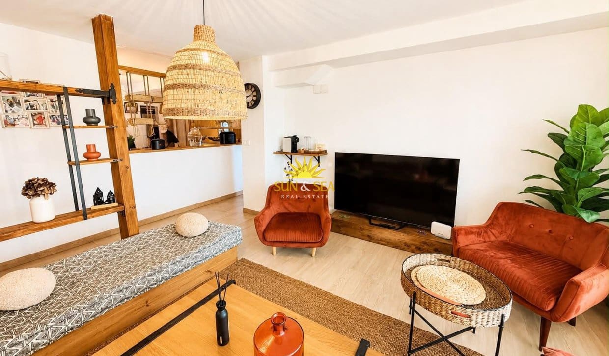 Apartamento de 2 habitaciones en Alicante / Alacant ciudad en venta con garaje - 330.000 € (Ref: 10014793)