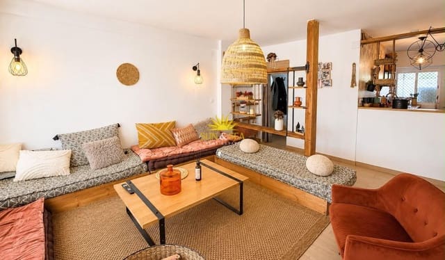 Apartamento de 2 habitaciones en Vistahermosa, Alicante / Alacant ciudad en venta con garaje - 330.000 € (Ref: 10014793)