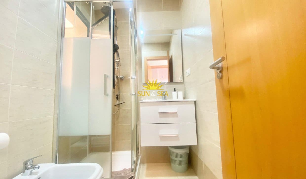 2 bedroom Apartment for holiday rental in El Campello with pool - € 900 (Ref: 10014868)