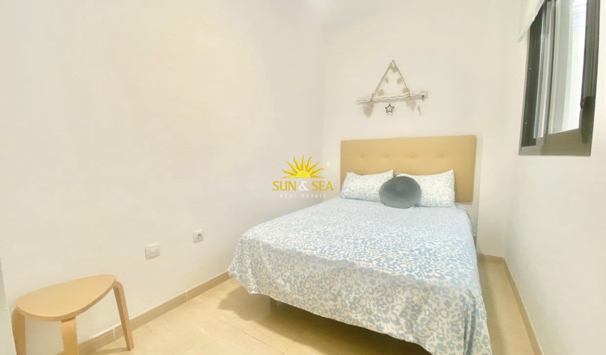 2 bedroom Apartment for holiday rental in El Campello with pool - € 900 (Ref: 10014868)