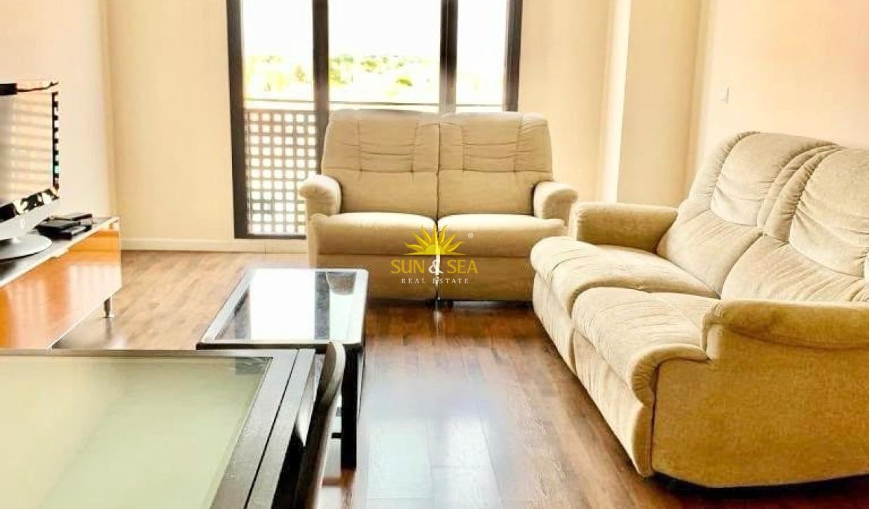 3 sovrum Lägenhet att hyra i San Vicente / Sant Vicent del Raspeig med pool - 1 500 € (Ref: 10014869)