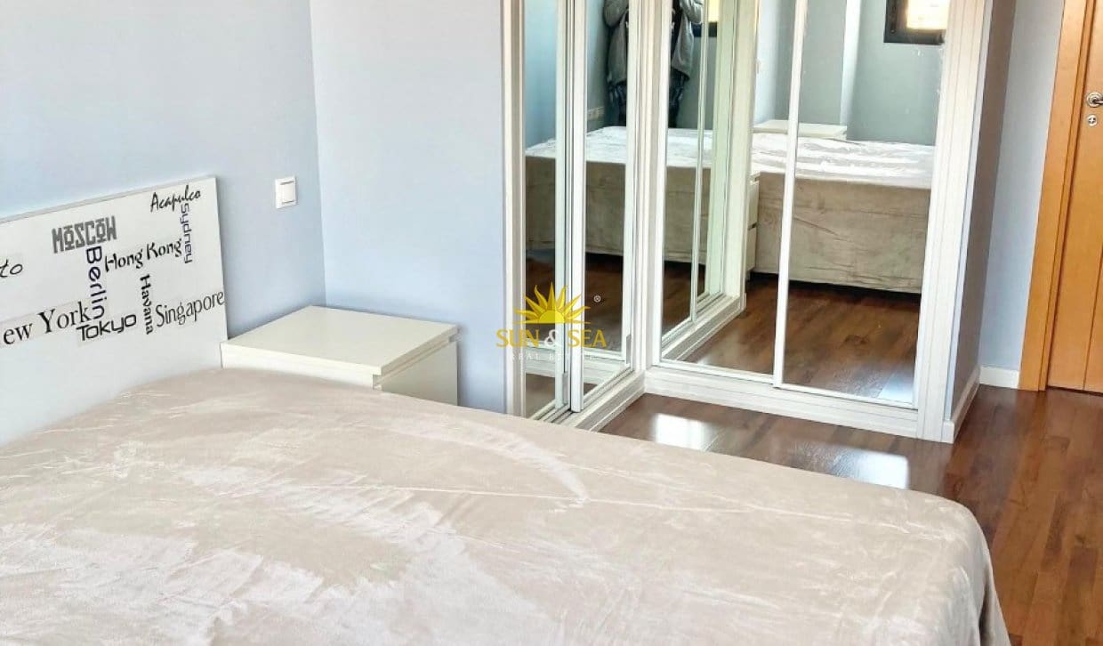 3 sovrum Lägenhet att hyra i San Vicente / Sant Vicent del Raspeig med pool - 1 500 € (Ref: 10014869)