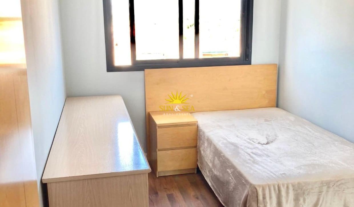 3 sovrum Lägenhet att hyra i San Vicente / Sant Vicent del Raspeig med pool - 1 500 € (Ref: 10014869)