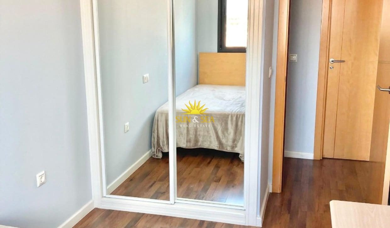 3 sovrum Lägenhet att hyra i San Vicente / Sant Vicent del Raspeig med pool - 1 500 € (Ref: 10014869)