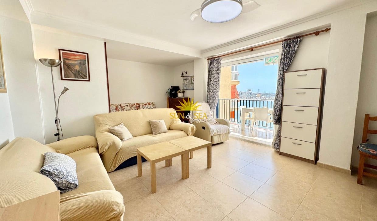 2 camera da letto Appartamento da affitare come casa vacanza in Torrevieja con garage - 900 € (Rif: 10016770)