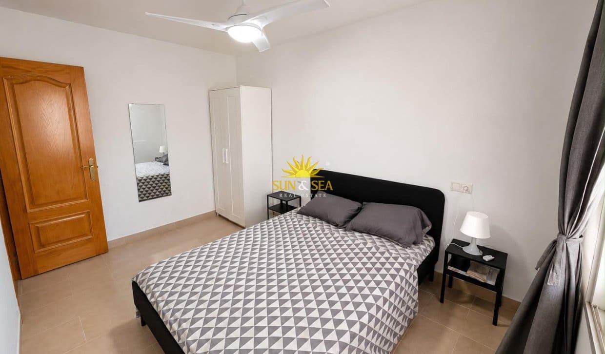 2 bedroom Townhouse for sale in Torrevieja - € 129,990 (Ref: 10016771)