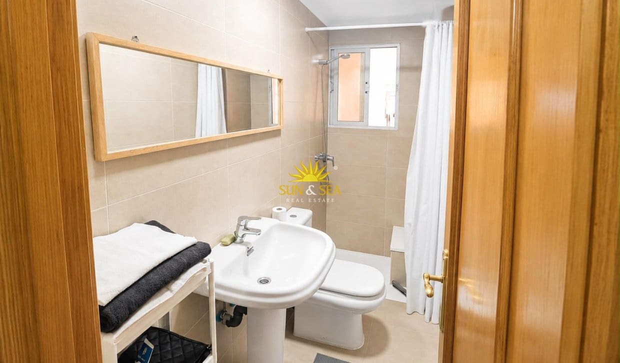 2 bedroom Townhouse for sale in Torrevieja - € 129,990 (Ref: 10016771)