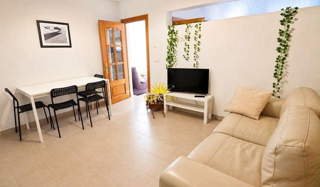 2 bedroom Townhouse for sale in Centro, Torrevieja - € 129,990 (Ref: 10016771)