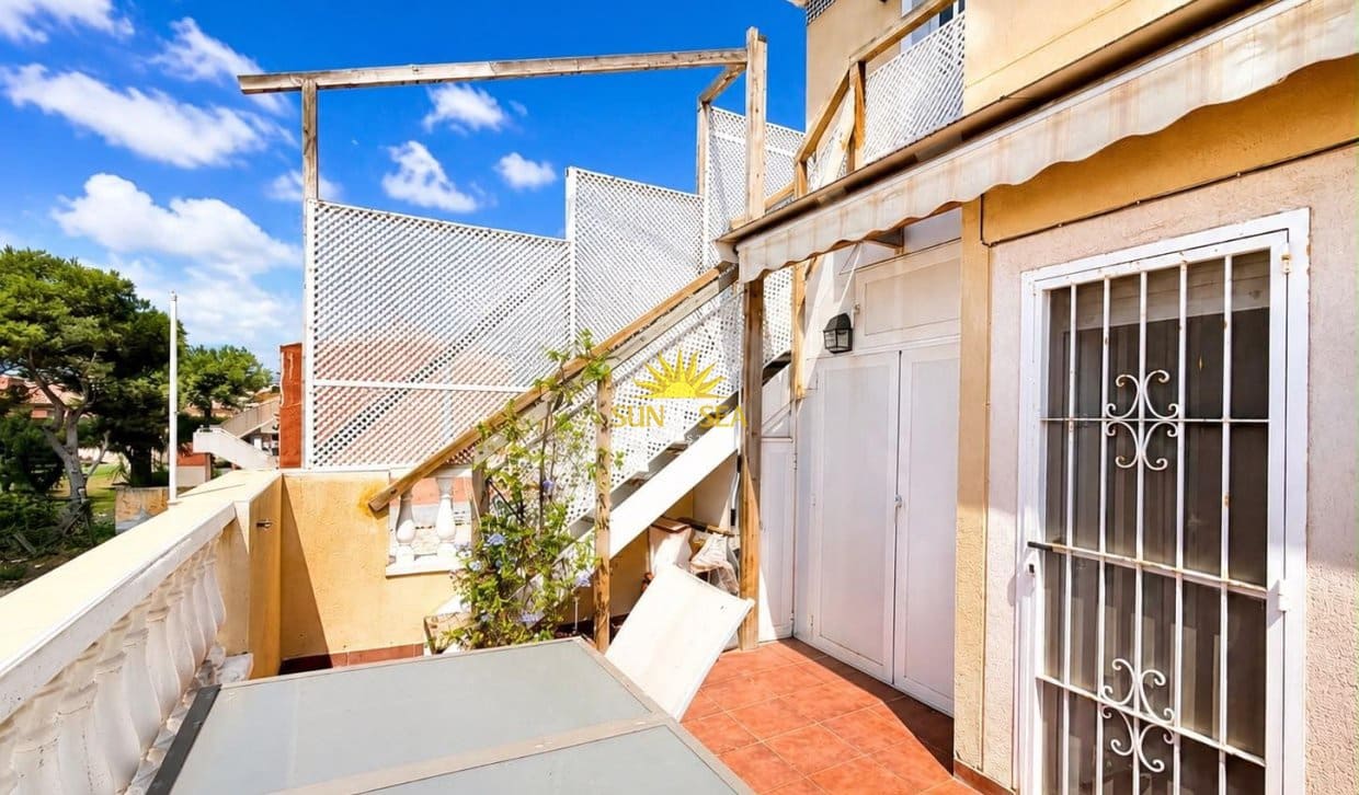 3 soverom Leilighet til salgs i Torrevieja med garasje - € 296 990 (Ref: 10019371)