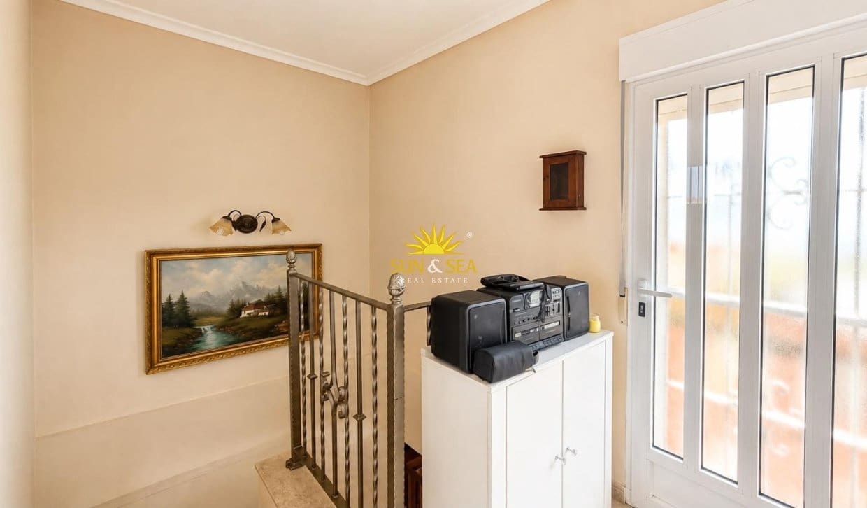 3 soverom Leilighet til salgs i Torrevieja med garasje - € 296 990 (Ref: 10019371)