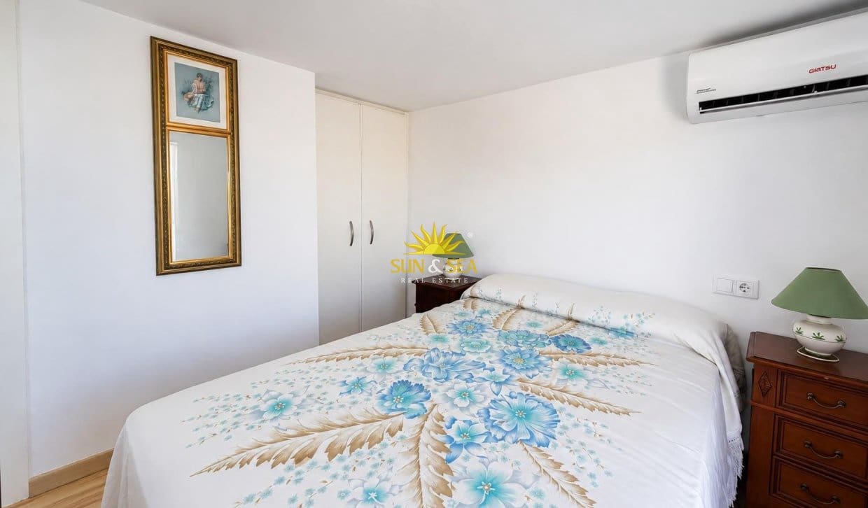 3 soverom Leilighet til salgs i Torrevieja med garasje - € 296 990 (Ref: 10019371)
