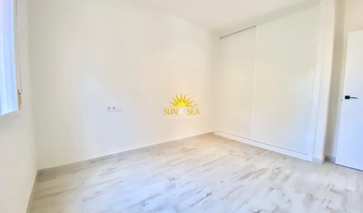 4 slaapkamer Villa te huur in Albir met zwembad garage - € 3.500 (Ref: 10019544)