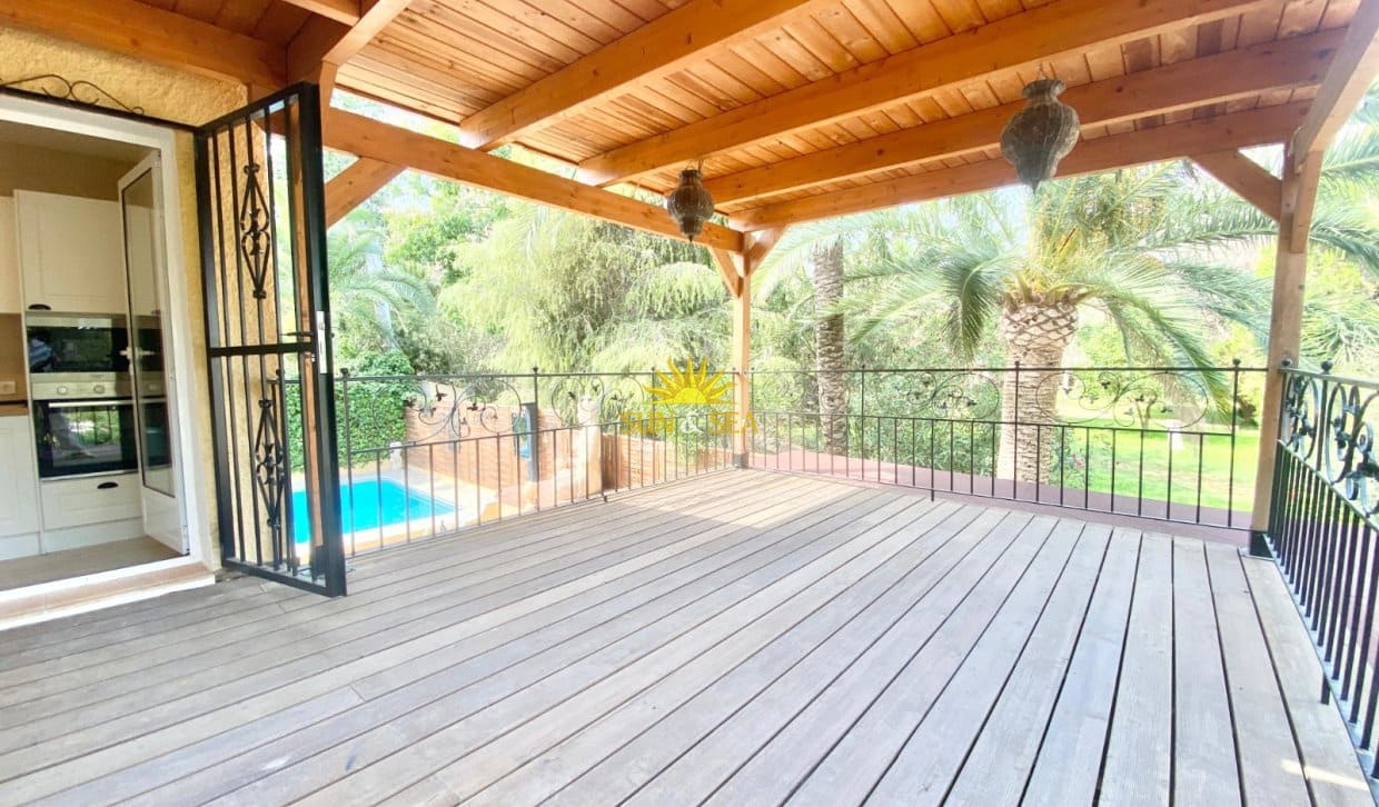4 slaapkamer Villa te huur in Albir met zwembad garage - € 3.500 (Ref: 10019544)
