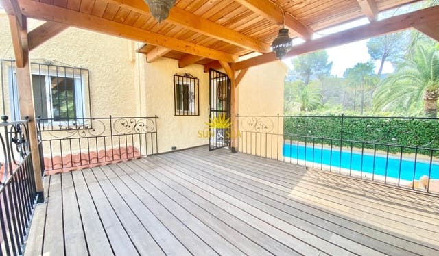 4 slaapkamer Villa te huur in Albir, Alfaz del Pi / L'Alfàs del Pi met zwembad garage - € 3.500 (Ref: 10019544)