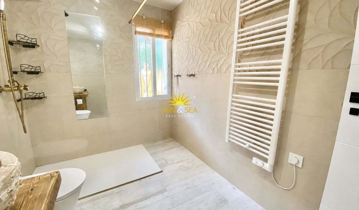 4 slaapkamer Villa te huur in Albir met zwembad garage - € 3.500 (Ref: 10019544)