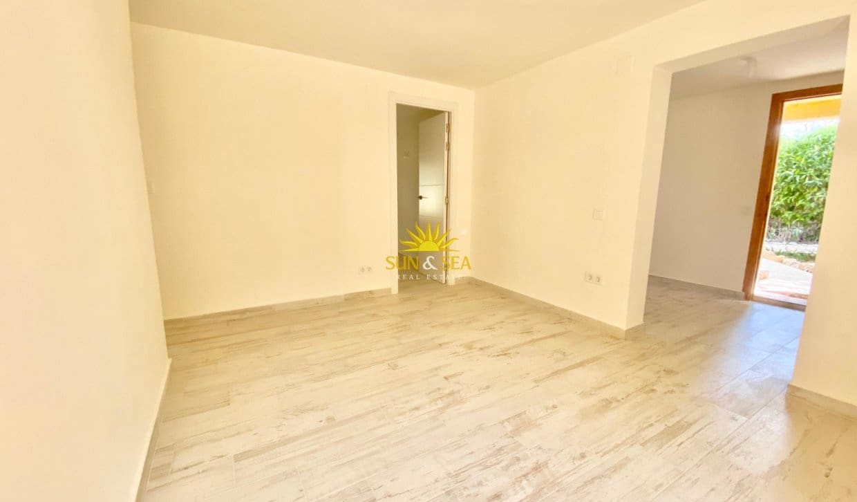 4 slaapkamer Villa te huur in Albir met zwembad garage - € 3.500 (Ref: 10019544)