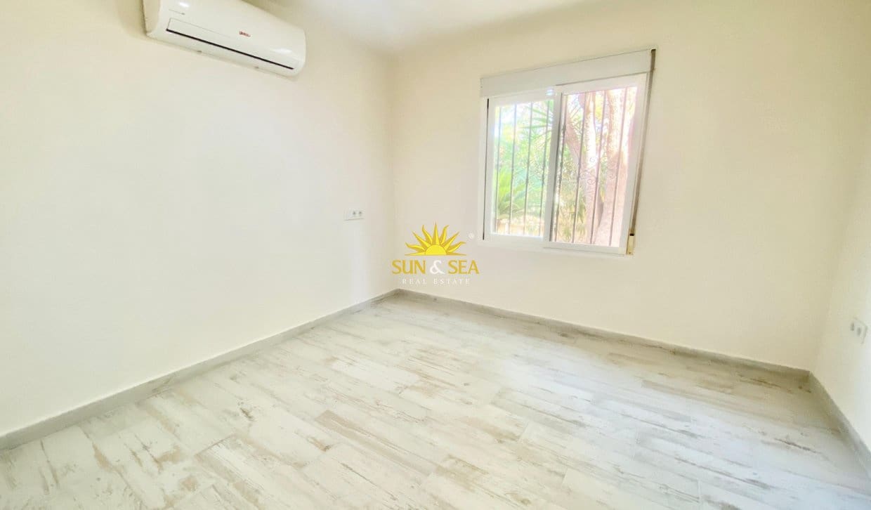 4 slaapkamer Villa te huur in Albir met zwembad garage - € 3.500 (Ref: 10019544)