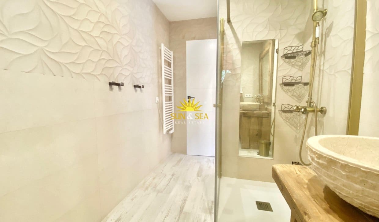 4 slaapkamer Villa te huur in Albir met zwembad garage - € 3.500 (Ref: 10019544)