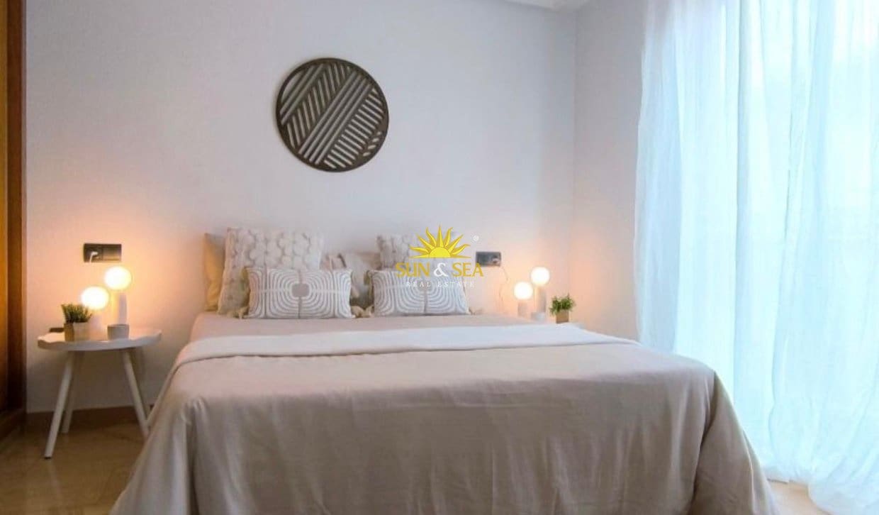 2 soverom Leilighet til salgs i Guardamar del Segura - € 165 000 (Ref: 10021208)
