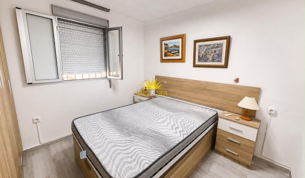 3 bedroom Villa for sale in Torrevieja with garage - € 179,990 (Ref: 10021389)