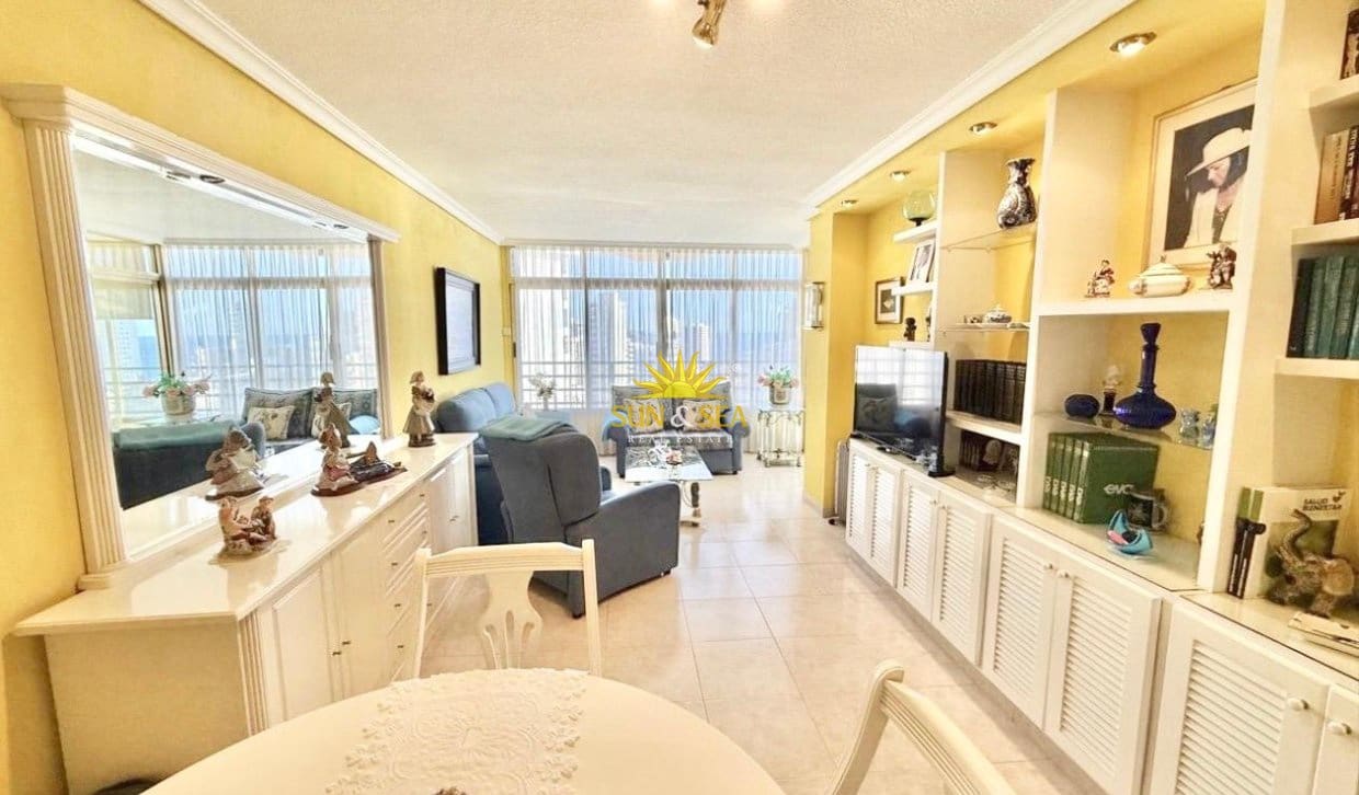 2 camera da letto Appartamento da affittare in Benidorm con piscina garage - 2.200 € (Rif: 10021390)