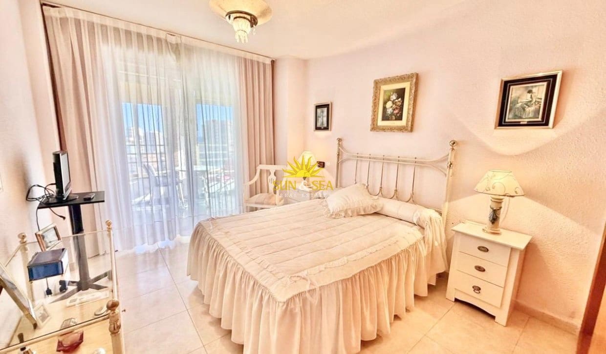 2 camera da letto Appartamento da affittare in Benidorm con piscina garage - 2.200 € (Rif: 10021390)