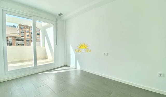 3 slaapkamer Penthouse te huur in San Vicente / Sant Vicent del Raspeig met zwembad garage - € 1.200 (Ref: 10021392)
