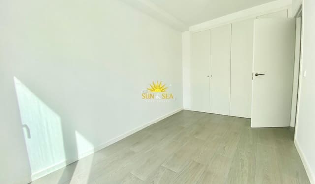 3 slaapkamer Penthouse te huur in San Vicente / Sant Vicent del Raspeig met zwembad garage - € 1.200 (Ref: 10021392)